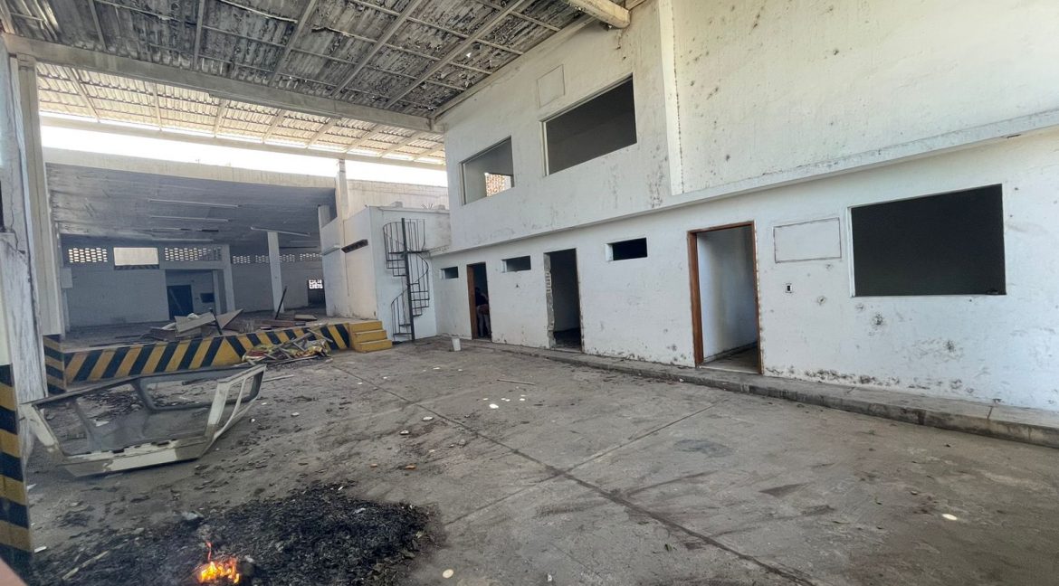 d25c5283-7a58-4ccc-a1ec-7d505e759b7c