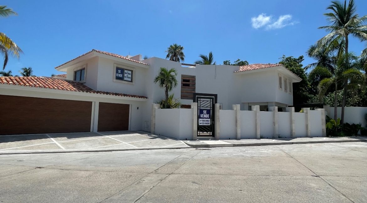 fdd43766-e08c-4caf-b26e-247a3ac5ae5c