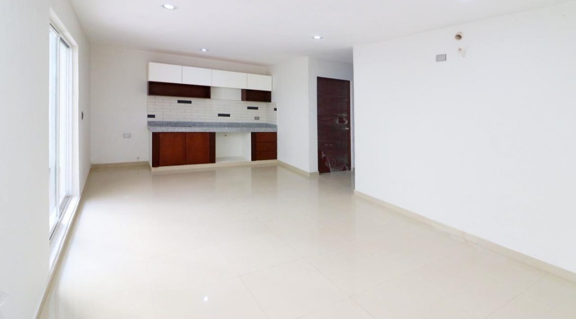 WhatsApp Image 2025-05-22 at 1.21.14 PM (1)