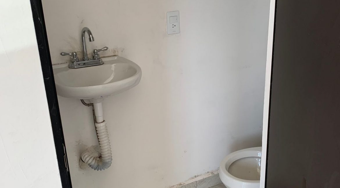 WhatsApp Image 2025-05-28 at 7.20.29 PM (2)