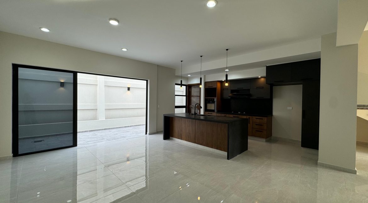 WhatsApp Image 2025-06-24 at 7.26.09 PM (1)