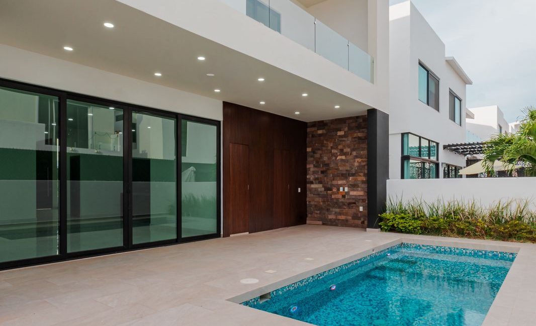 WhatsApp Image 2025-07-23 at 12.18.03 PM (2)