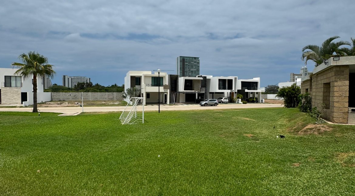 WhatsApp Image 2025-08-01 at 9.17.39 AM (3)