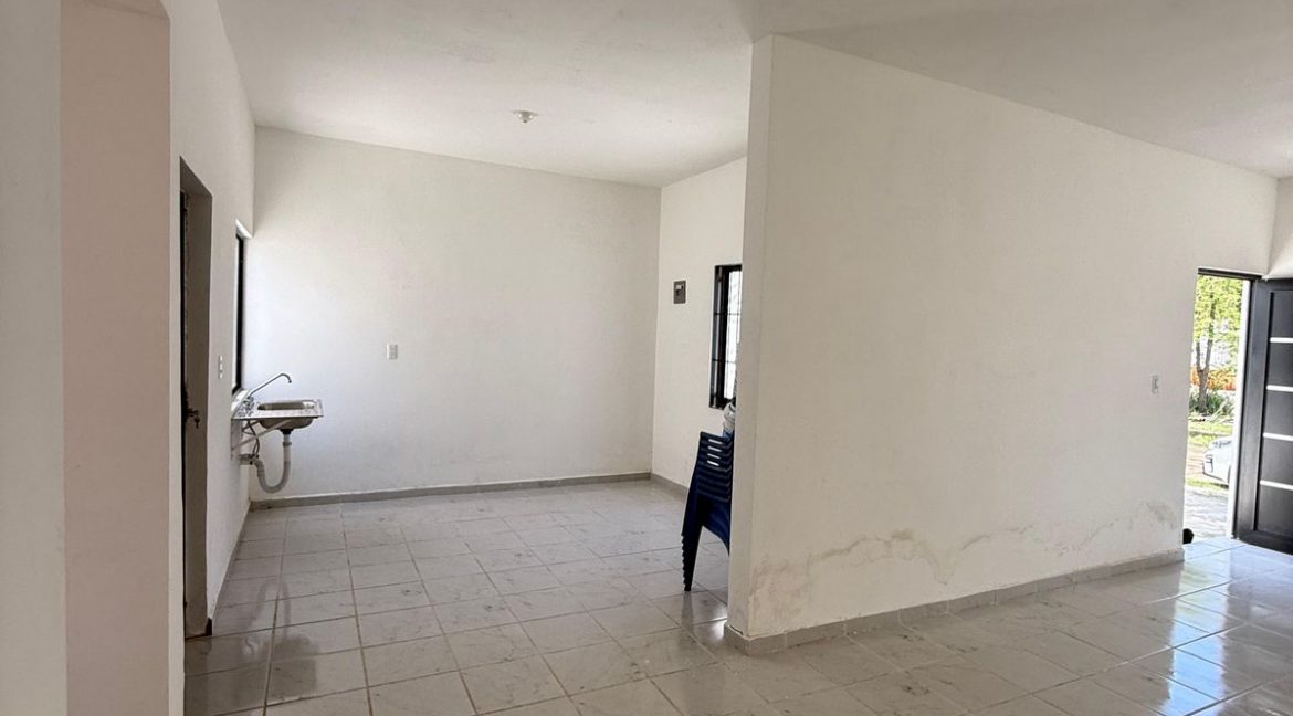 WhatsApp Image 2025-08-11 at 10.07.05 AM