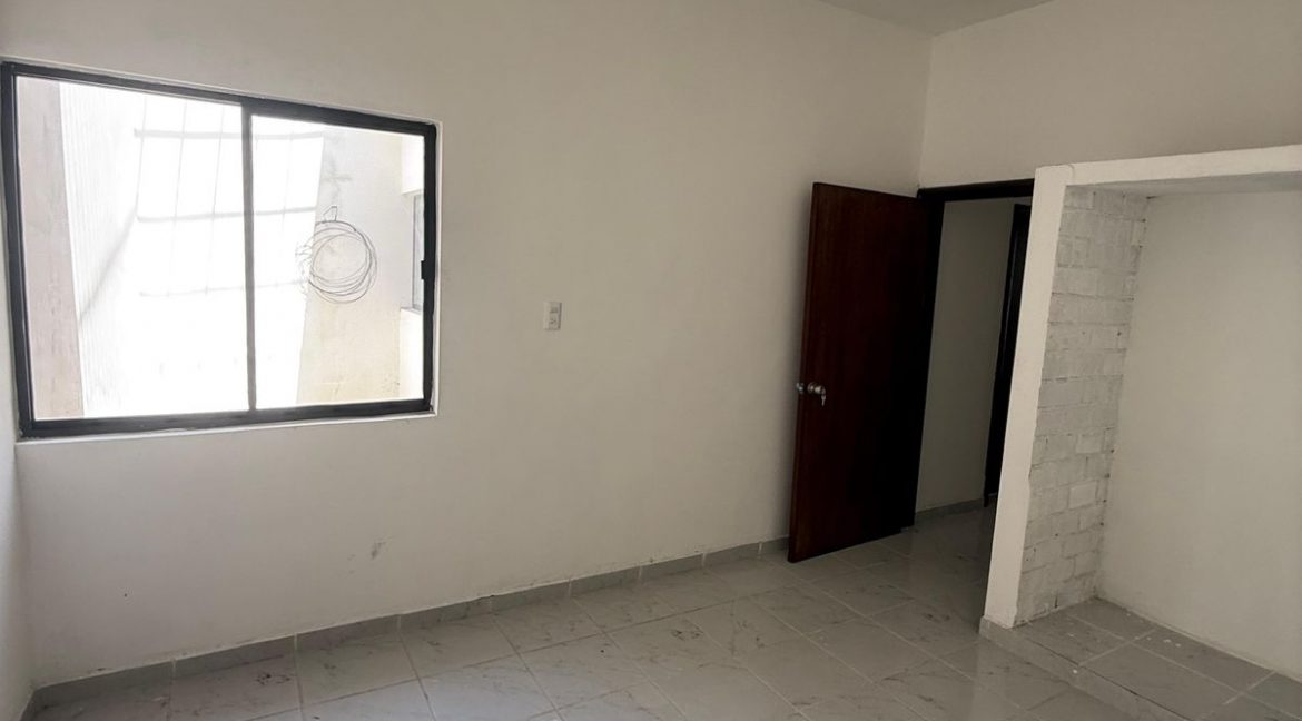 WhatsApp Image 2025-08-11 at 10.07.05 AM (2)