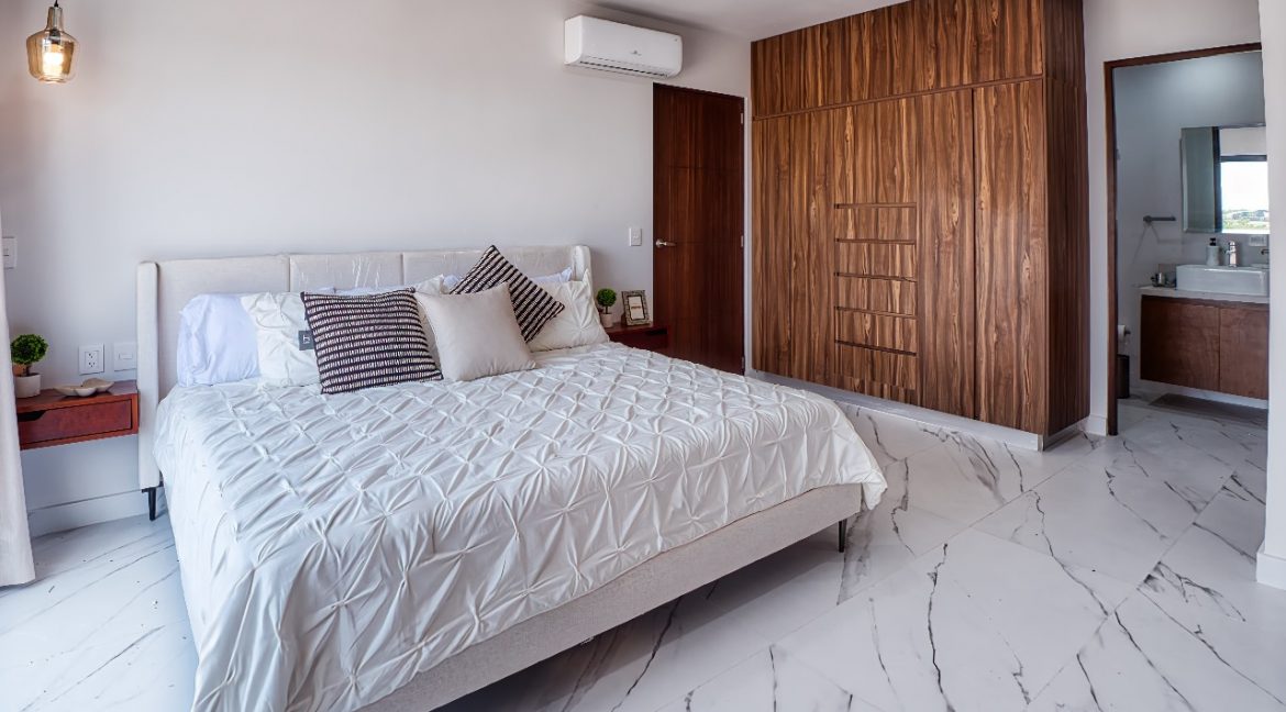 WhatsApp Image 2025-08-12 at 9.45.42 AM (3)