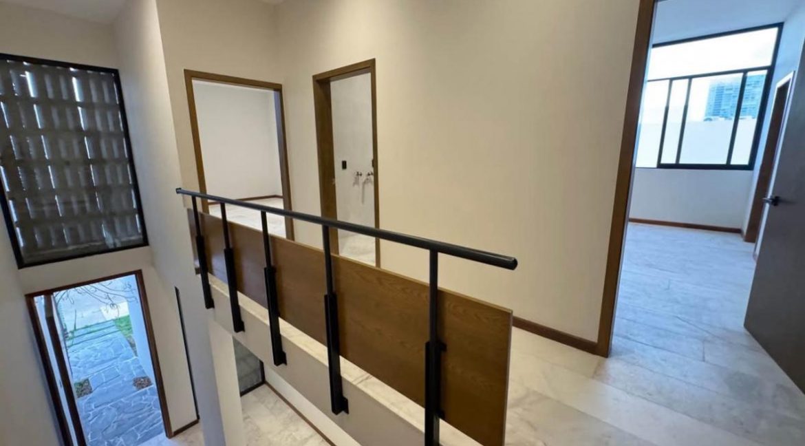 WhatsApp Image 2025-08-23 at 11.08.00 AM (3)