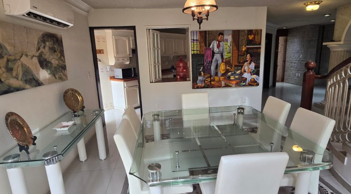 WhatsApp Image 2025-08-23 at 12.05.18 PM (5)