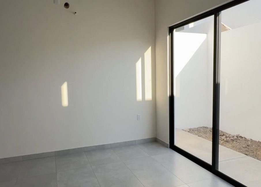 WhatsApp Image 2025-10-22 at 8.48.26 AM (2)