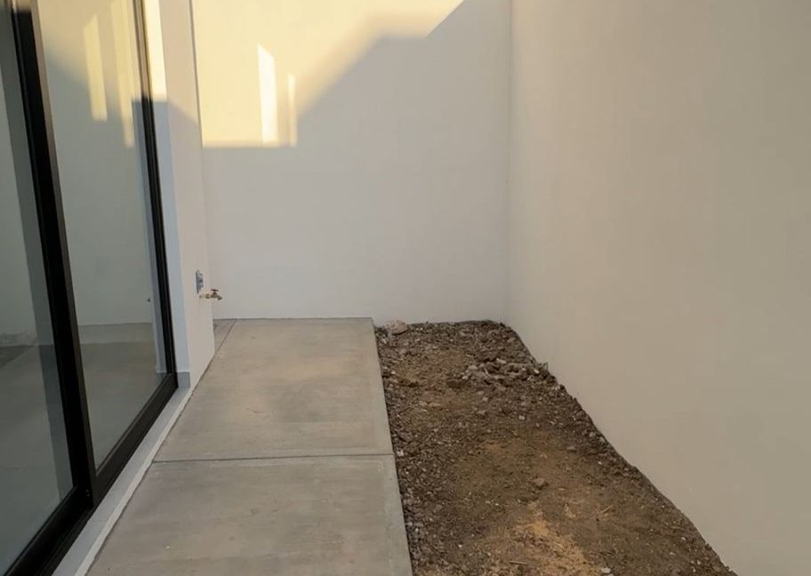 WhatsApp Image 2025-10-22 at 8.48.27 AM (1)