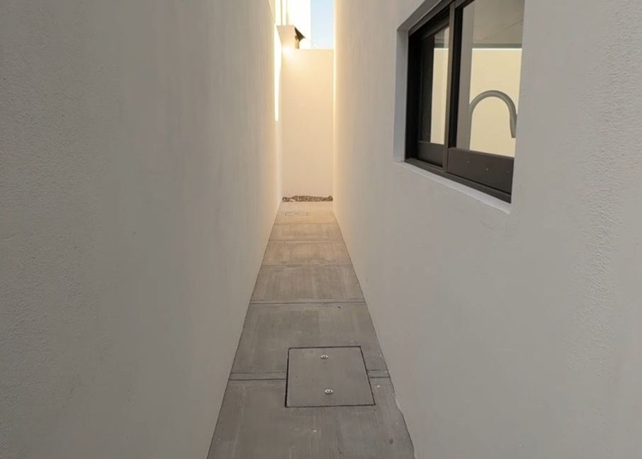 WhatsApp Image 2025-10-22 at 8.48.27 AM (4)