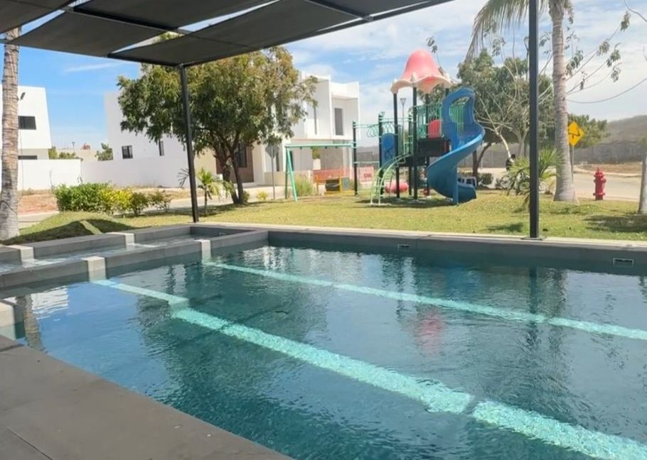 WhatsApp Image 2025-10-22 at 8.48.28 AM (6)