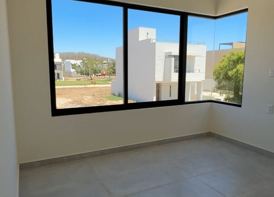 WhatsApp Image 2025-10-22 at 8.48.28 AM