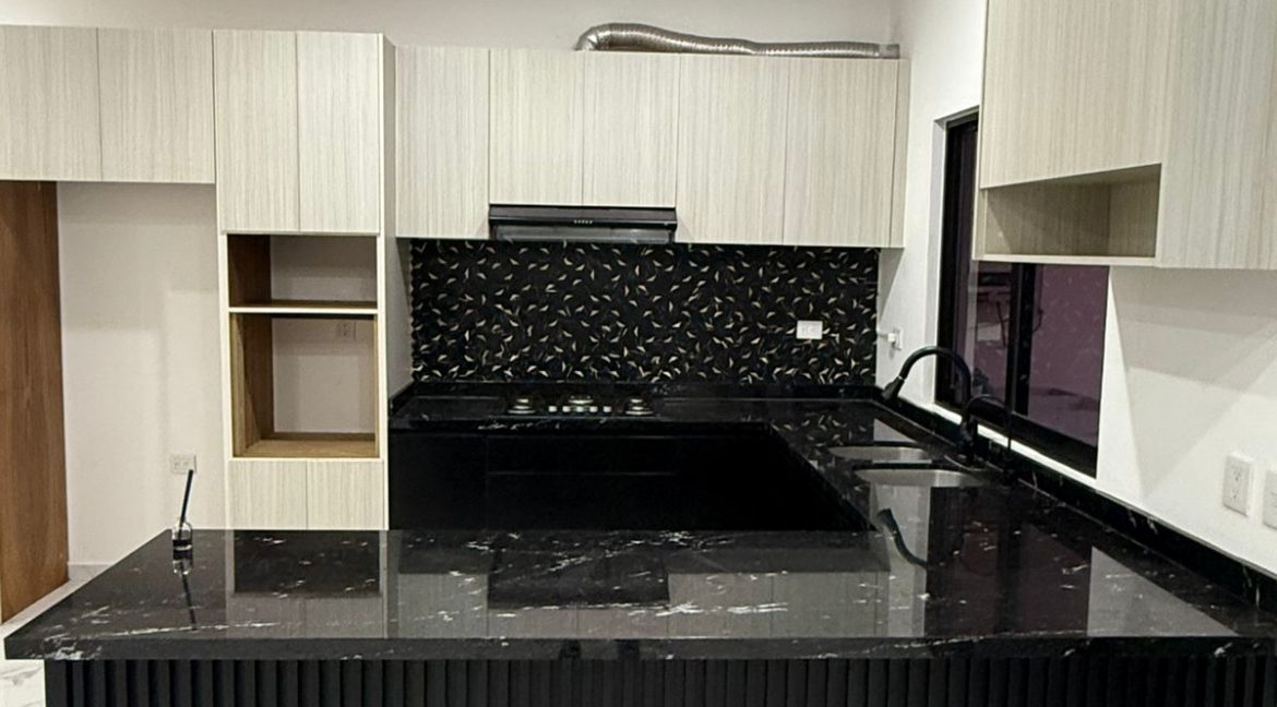 WhatsApp Image 2025-10-07 at 10.01.03 AM (2)