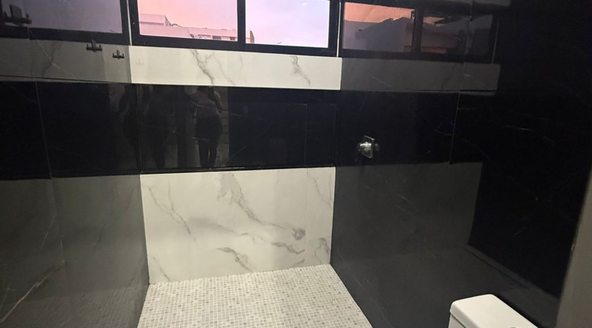 WhatsApp Image 2025-10-07 at 10.01.03 AM (5)