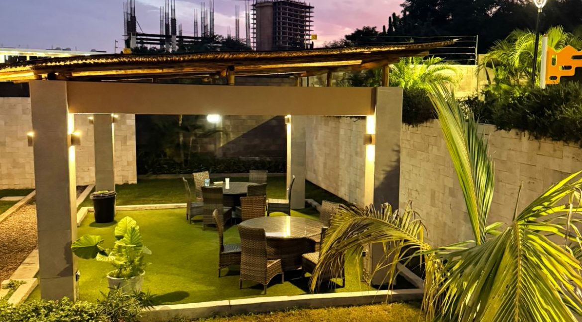 WhatsApp Image 2025-10-07 at 10.01.04 AM (2)