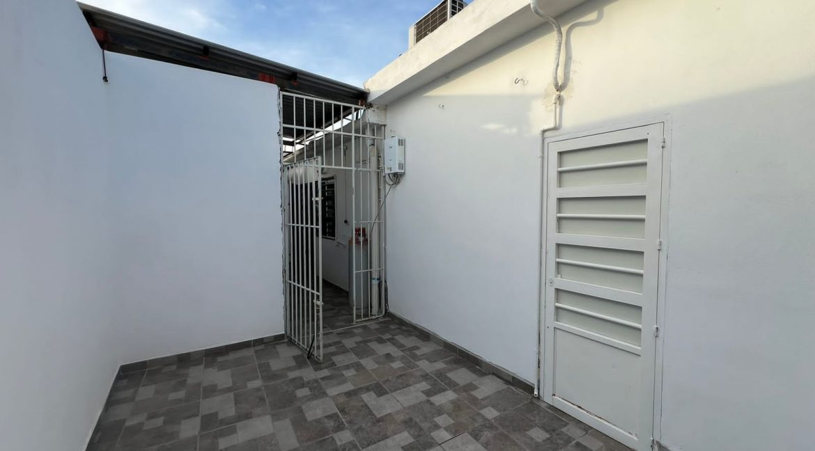 WhatsApp Image 2025-12-02 at 7.09.05 PM (2)