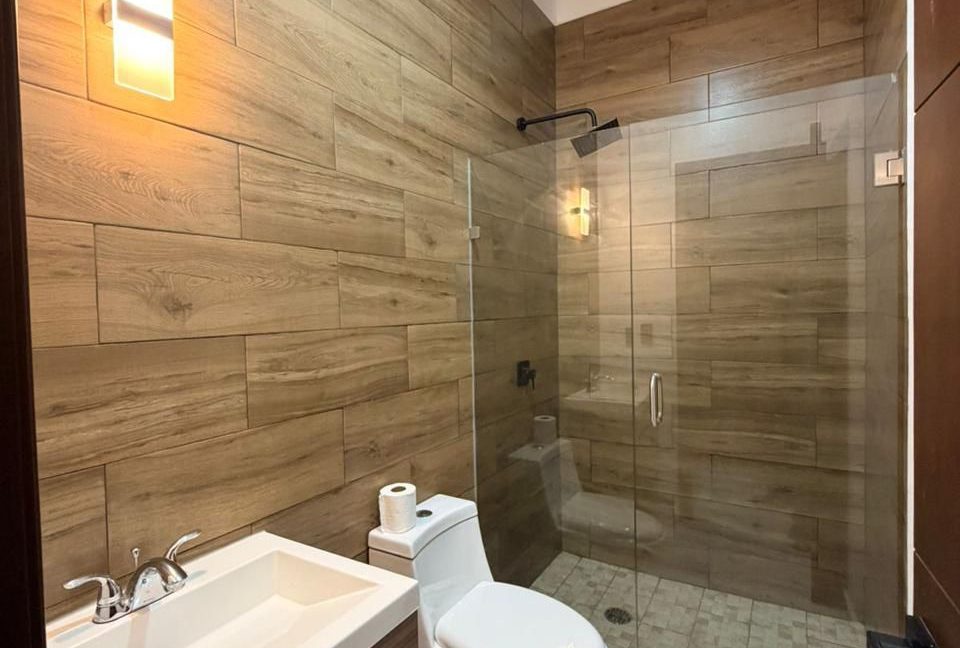 WhatsApp Image 2025-12-03 at 8.50.32 PM (5)