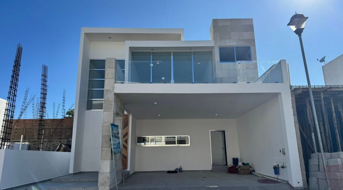 WhatsApp Image 2025-12-07 at 1.37.20 PM